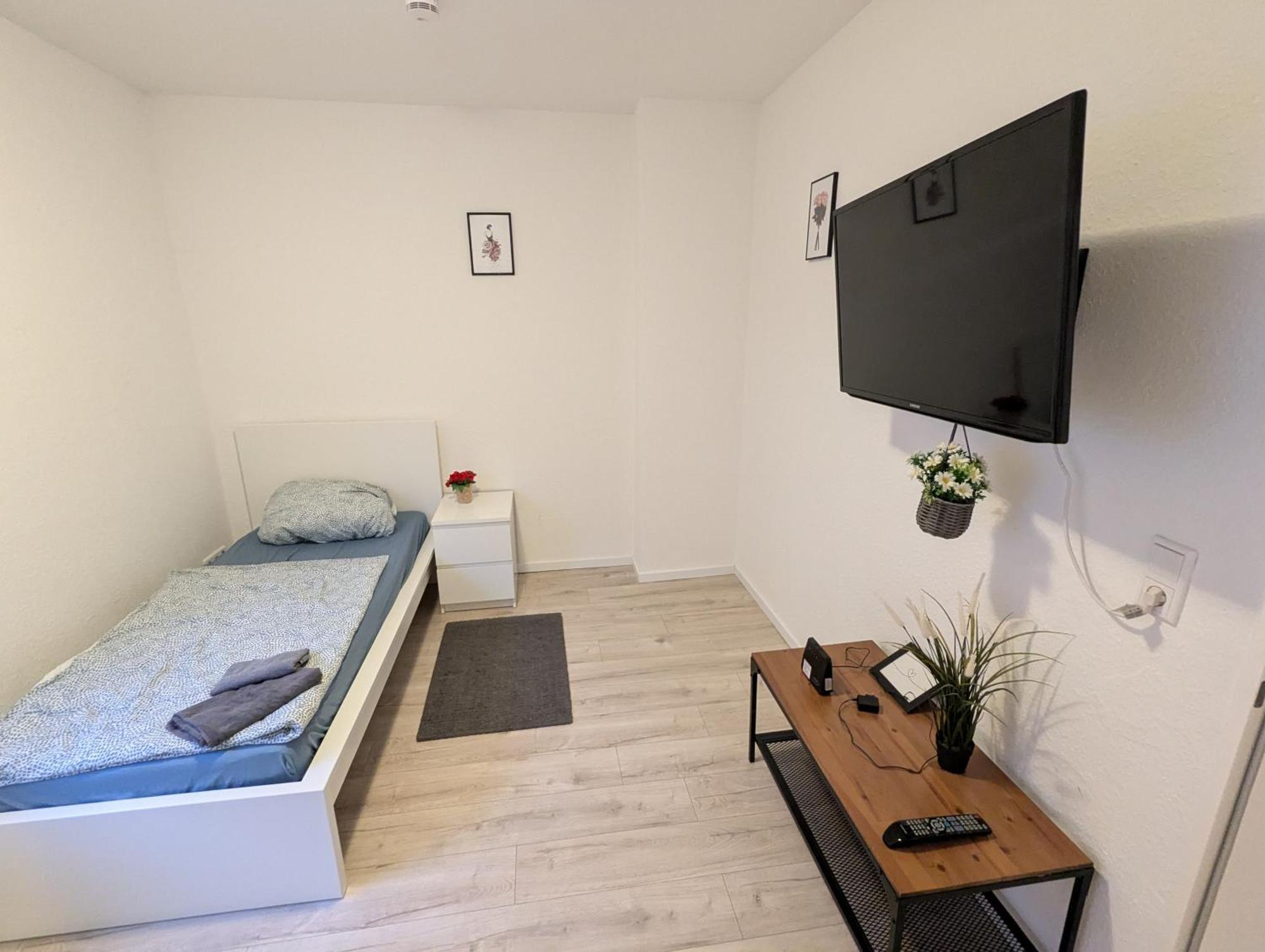 Moderne Wohnung Im Erdgeschoss Mit Terrasse I Ruhige Umgebung Bremerhaven Exterior photo